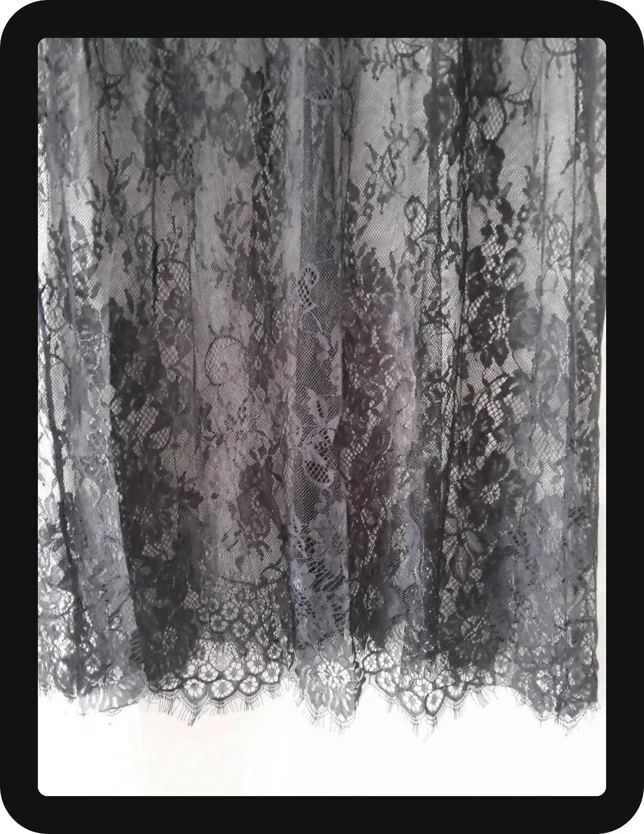 Saia de renda com padrão floral, 80cm cor preta, tamanho podendo servir para 36/38/40 – photo 4